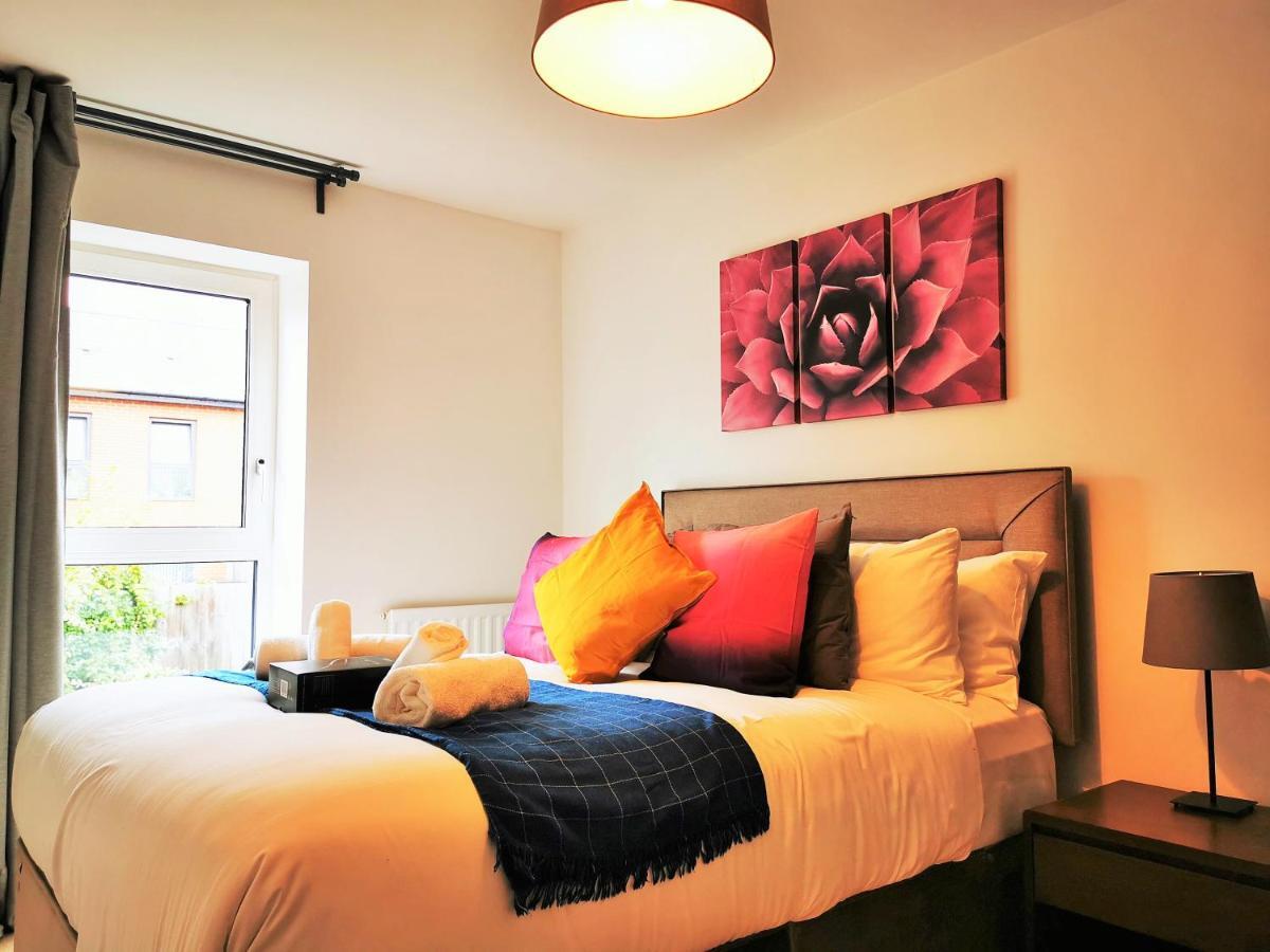 Lovely Holiday Home In Birmingham City Center 3 Bedrooms House By Hf Group Exterior photo