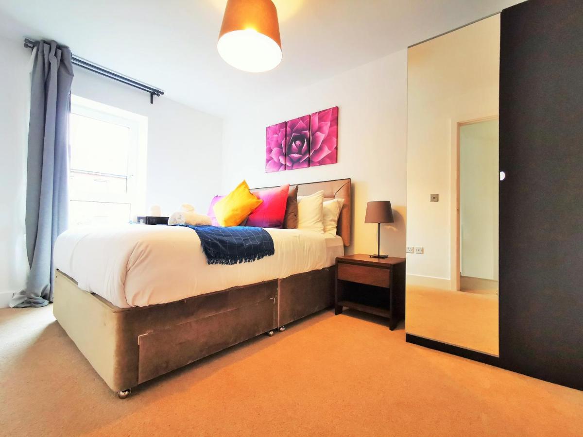 Lovely Holiday Home In Birmingham City Center 3 Bedrooms House By Hf Group Exterior photo